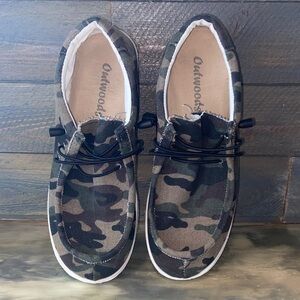 Outwoods Camouflage Canvas Slip-On Shoes - Green/Brown/Black